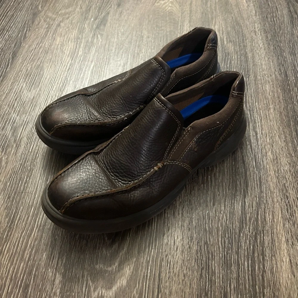 Clark’s Men's Brown Leather Slip-On Shoes 9.5 G